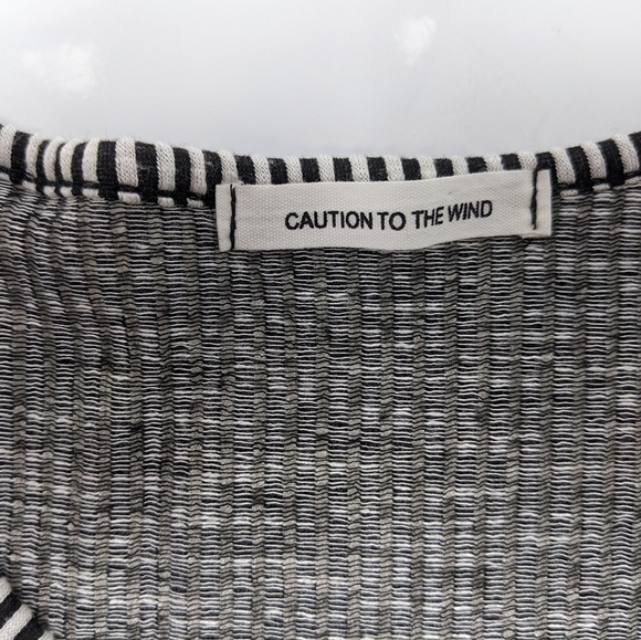 Caution to the wind midi dress - Picture 9 of 10